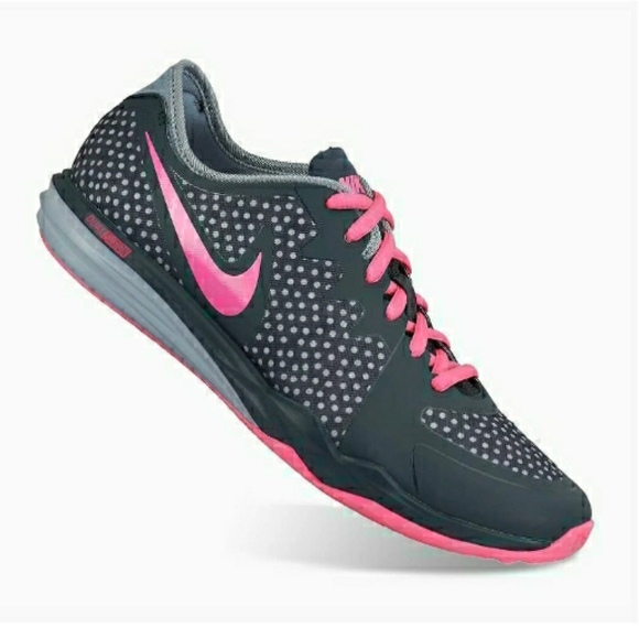 Nike Shoes - Nike Dual fusion Tr 3